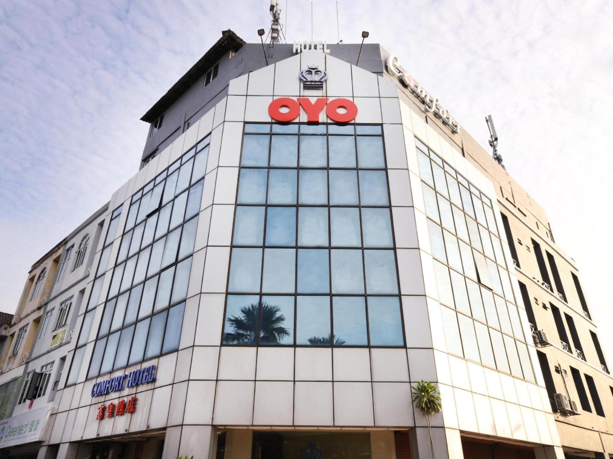 Super Oyo 447 Comfort Hotel Meru Klang Kültér fotó