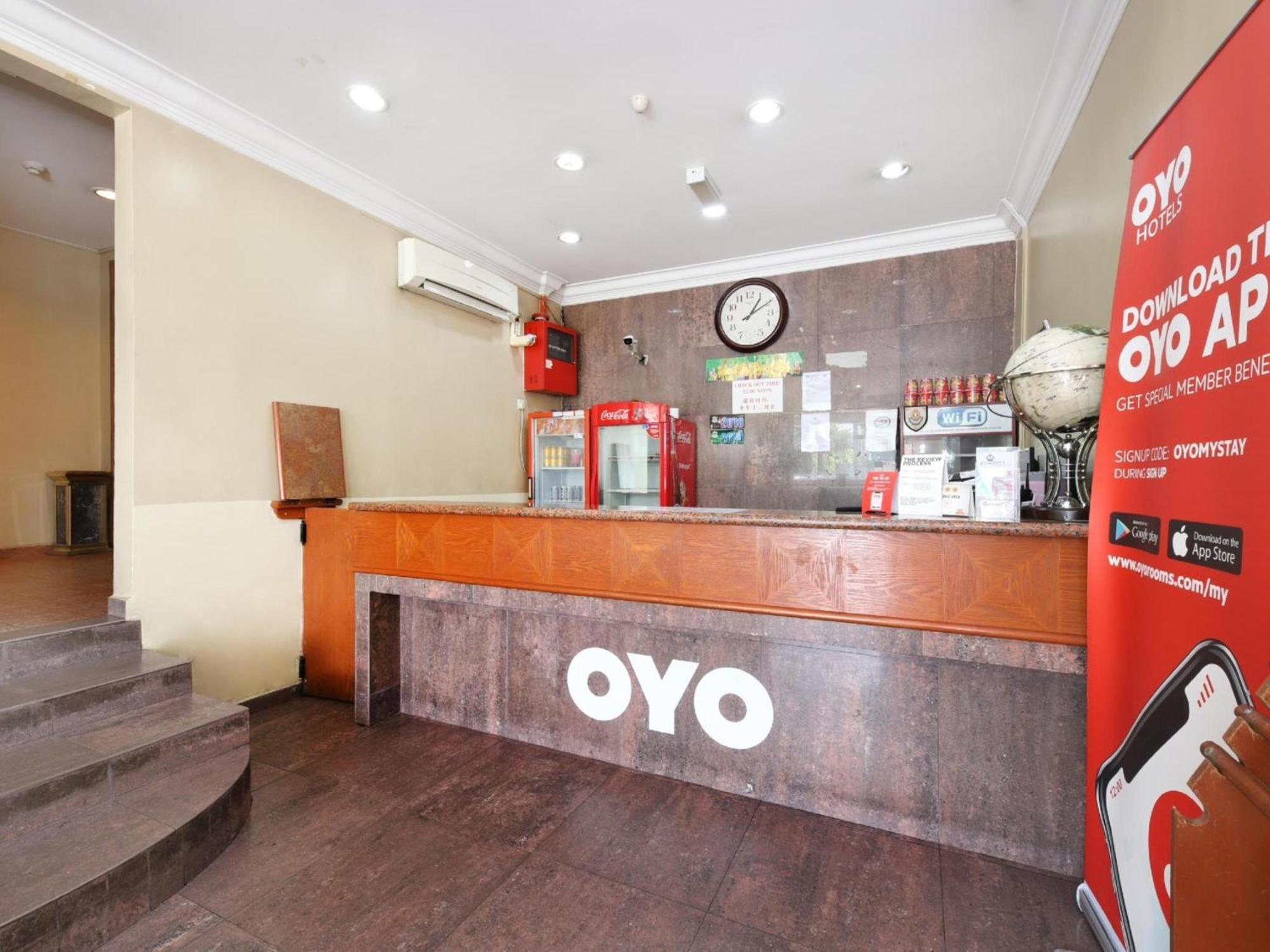Super Oyo 447 Comfort Hotel Meru Klang Kültér fotó